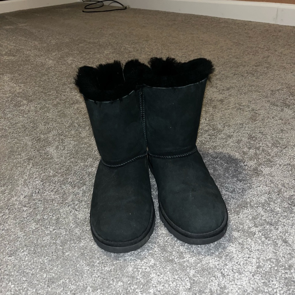 Black Bailey Bow UGG boots